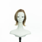 8.5-inch champagne blonde layered bob wig, front view on a mannequin