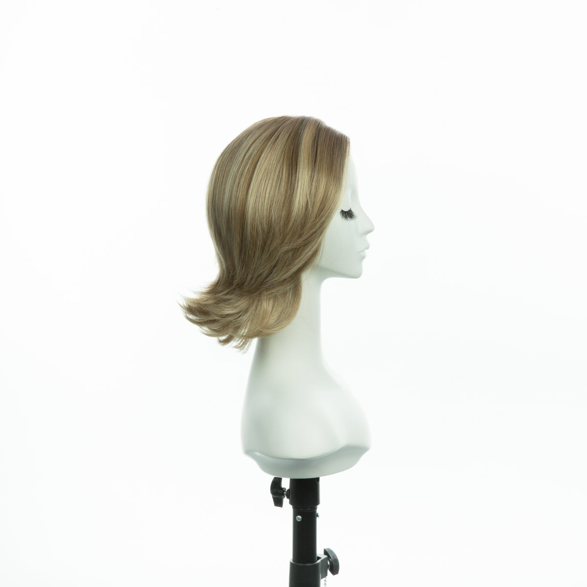 8.5-inch champagne blonde layered bob wig, profile facing right with flipped ends